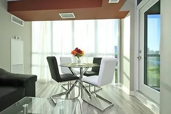 Hotel Quickstay - Luxury Condo Toronto