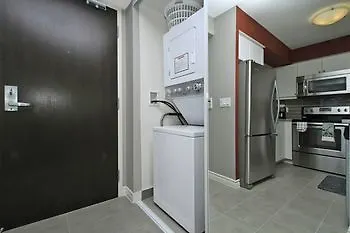טורונטו Quickstay - Luxury Condo מלון